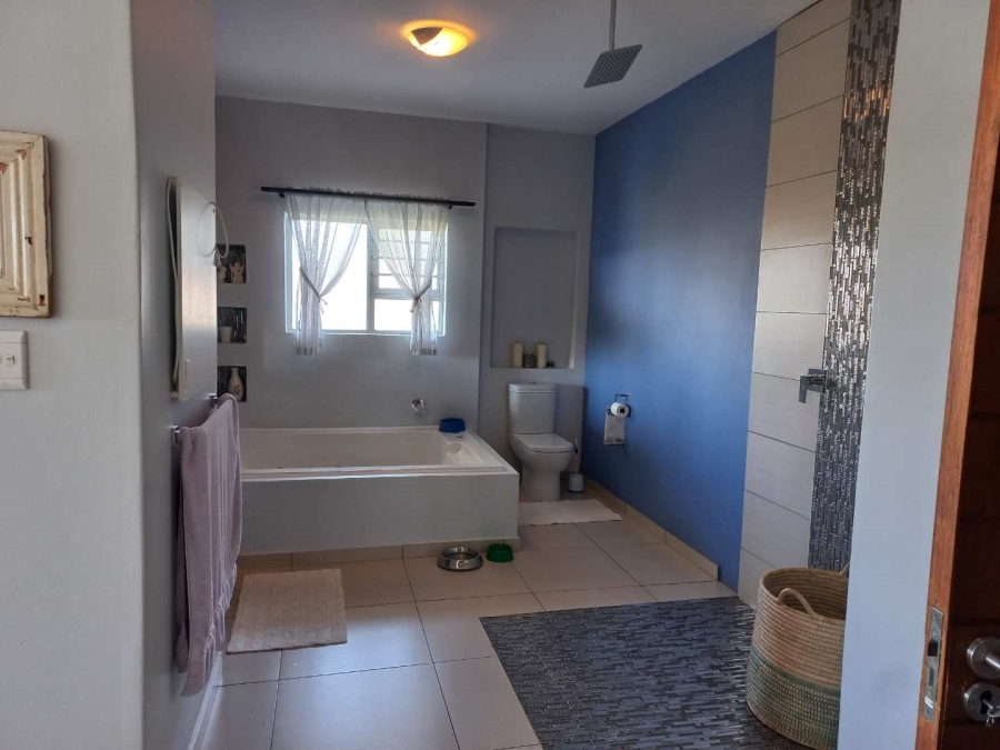 8 Bedroom Property for Sale in Keidebees Northern Cape